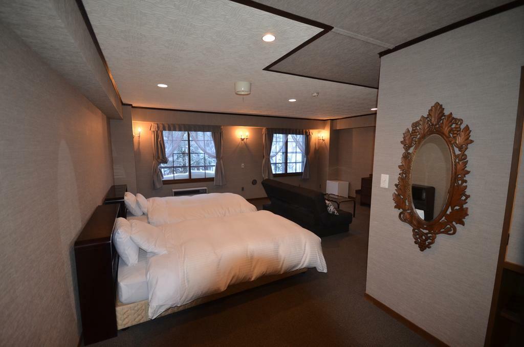 Shiga Palace Hotel Yamanouchi  Buitenkant foto